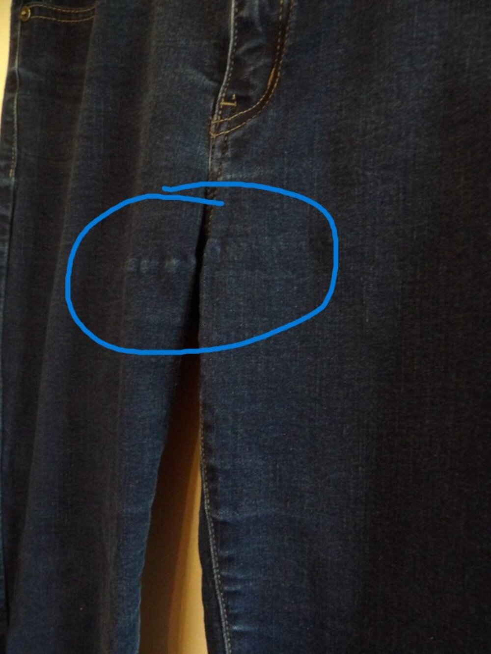 KanCan, dark washed Skinny Jeans (Women's 9/28) - Picture 3 of 6